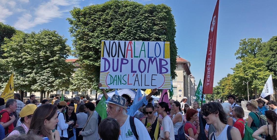 Photo de manifestation contre la loi Duplomb